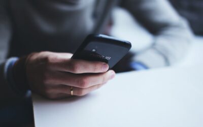 Jak przepisać umowę na&nbsp;prąd, gaz i&nbsp;telefon po&nbsp;zmarłym?